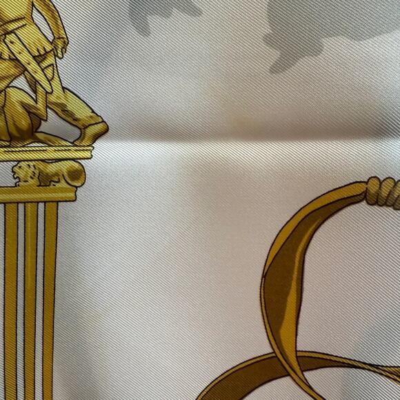 Hermes Les Cavaliers d'Or Silk Scarf Red and Gold - Picture 11 of 11